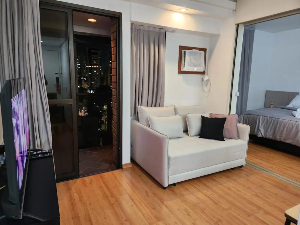 Hotel Qi Intelligence 5 Estrelas Av. Ibirapuera Moema São Paulo 0*,  Brasil